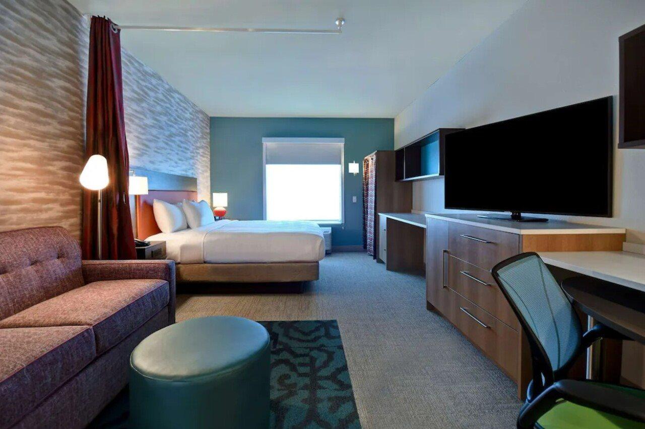 Home2 Suites By Hilton Одеса Екстериор снимка