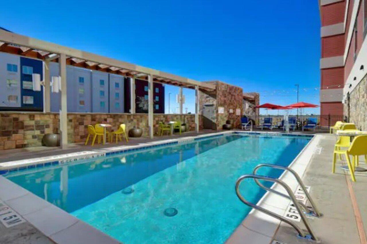 Home2 Suites By Hilton Одеса Екстериор снимка