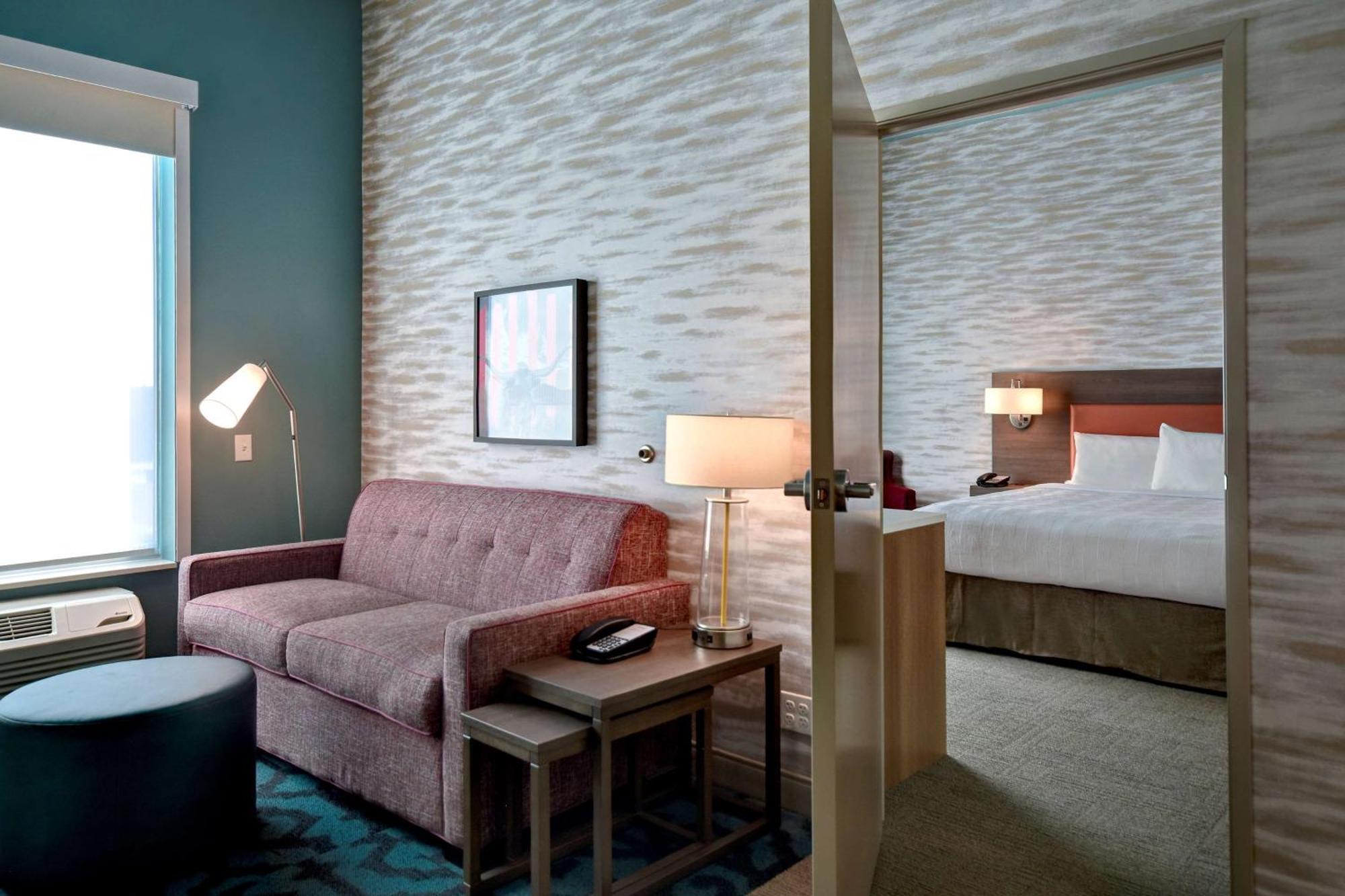 Home2 Suites By Hilton Одеса Екстериор снимка