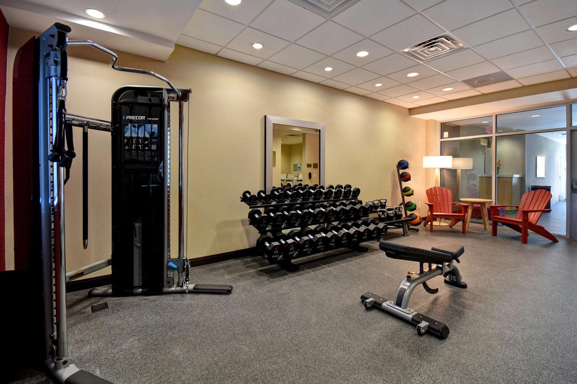 Home2 Suites By Hilton Одеса Екстериор снимка