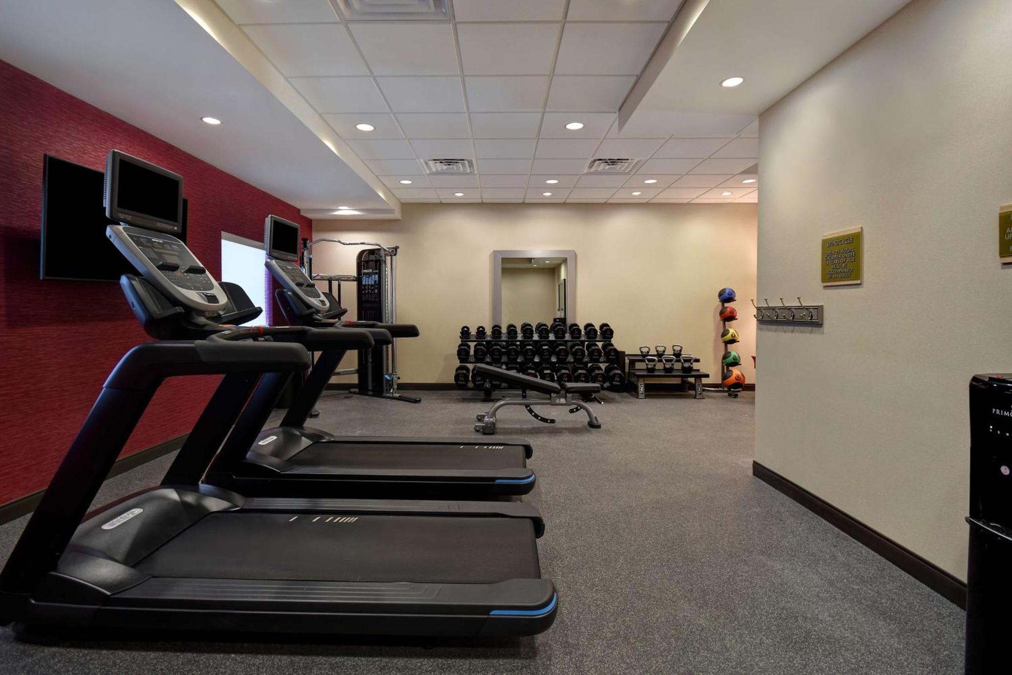 Home2 Suites By Hilton Одеса Екстериор снимка
