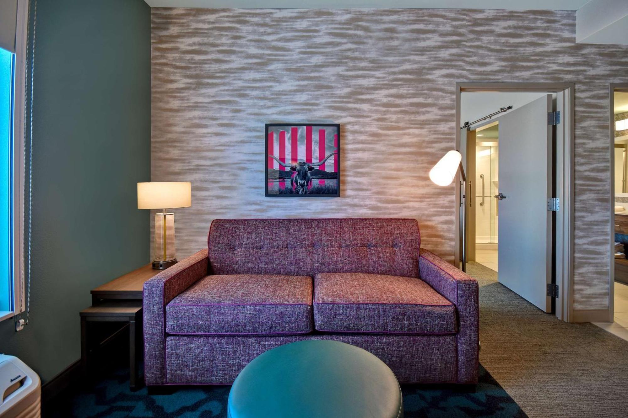 Home2 Suites By Hilton Одеса Екстериор снимка